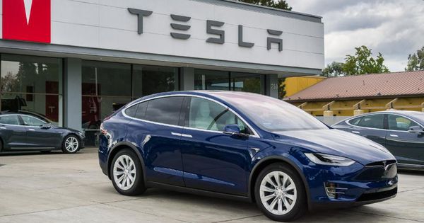 Tesla Motors Tumbles In Key Trust Measure